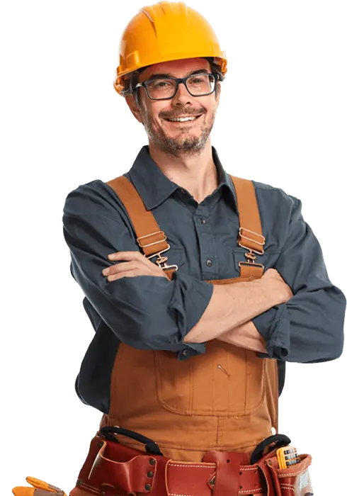 Artisan préparant un devis travaux à Nice